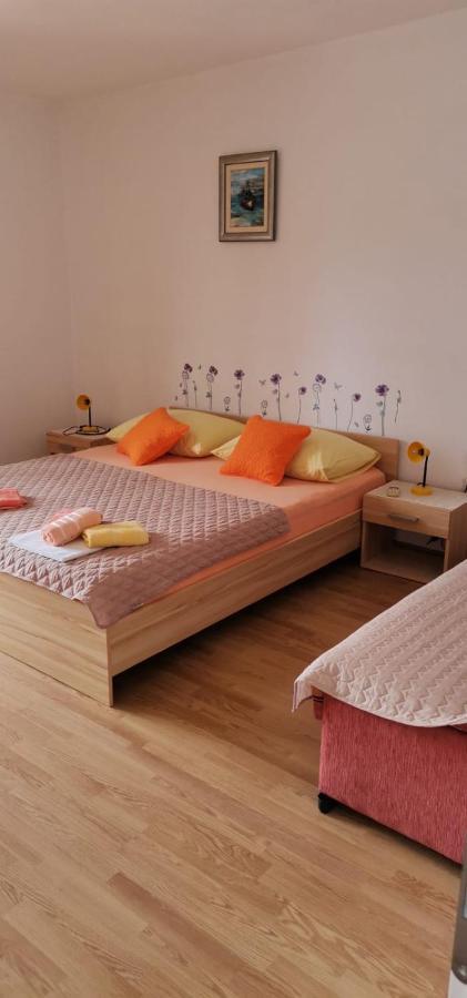 באסקה וודה Apartments Mate מראה חיצוני תמונה