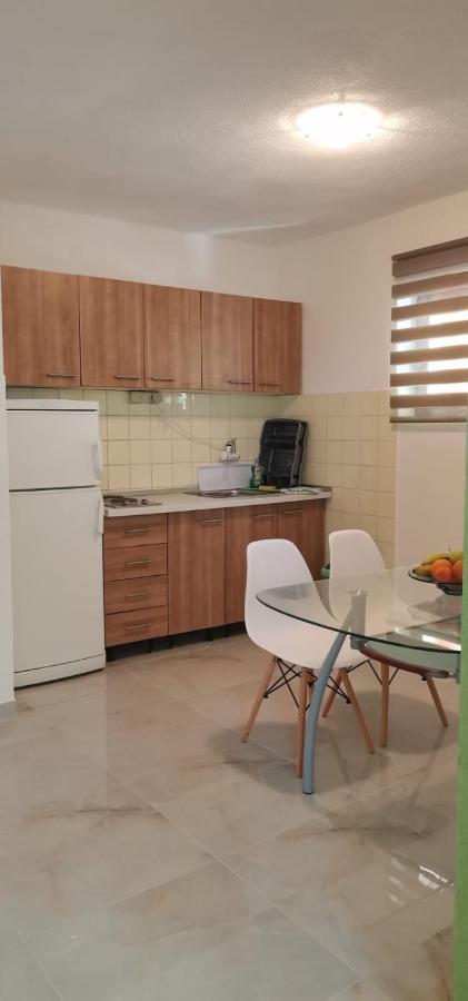 באסקה וודה Apartments Mate מראה חיצוני תמונה